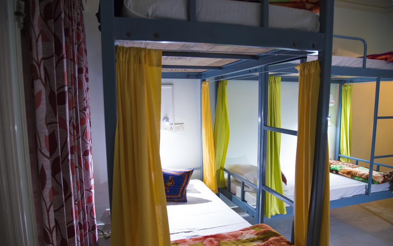 Neverland Hostel Джапур Экстерьер фото